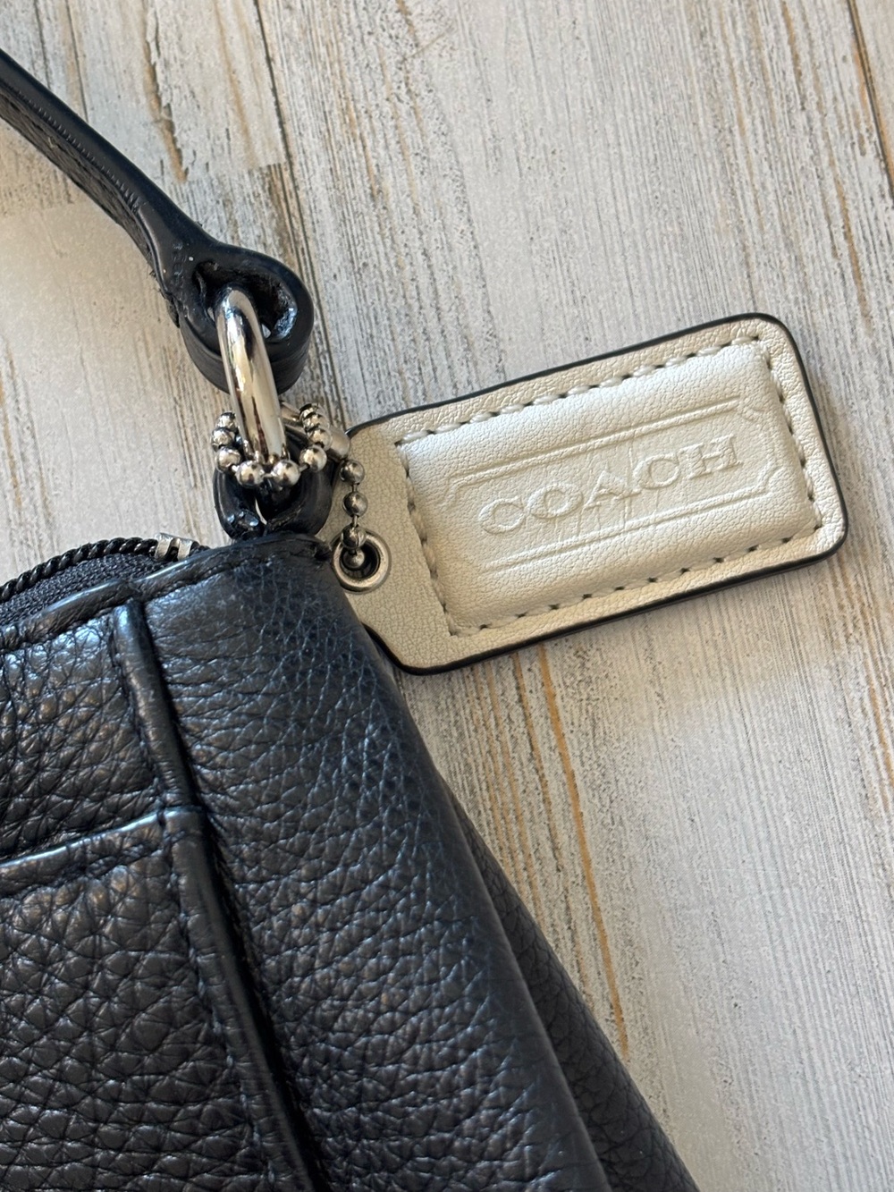 COACH Park Swingpack Purse Black Pebbled Leather Crossbody Turn Lock Zip y2k - Picture 7 of 10